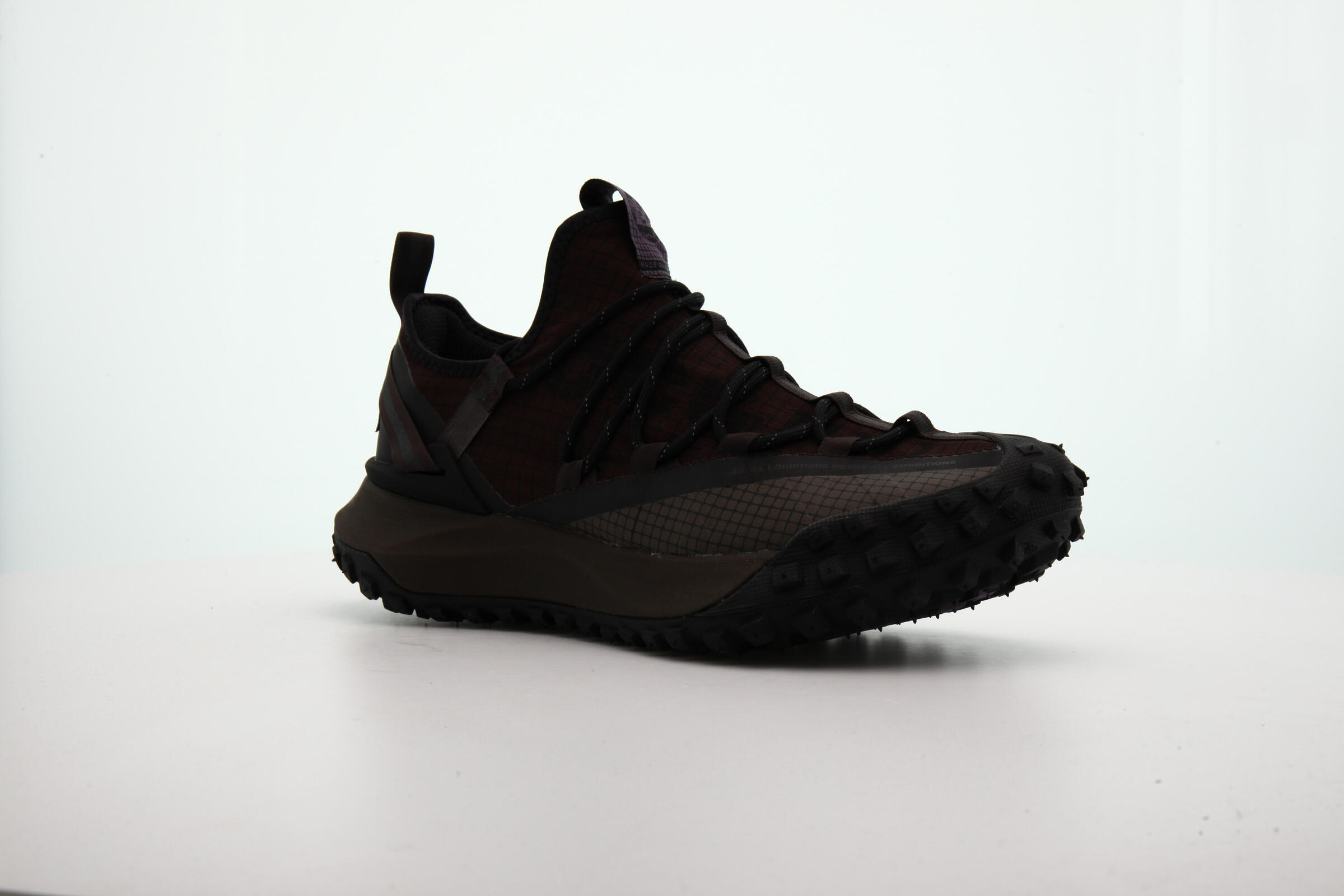 Nike ACG MOUNTAIN FLY LOW | DC9045-200 | AFEW STORE